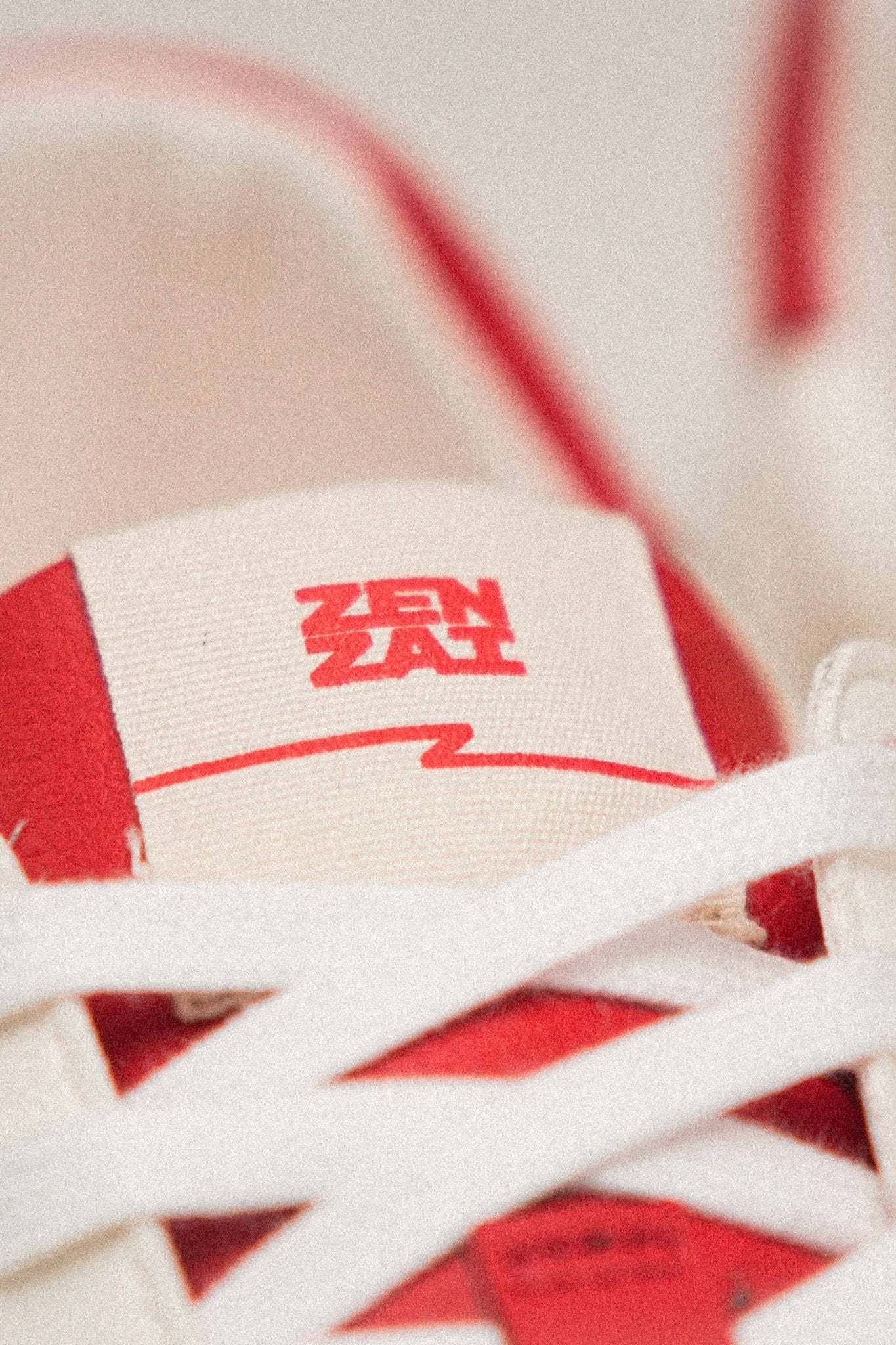 Funkadelic White/Red - Zenzai GmbH
